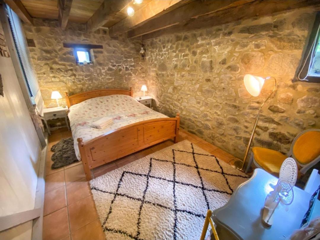 Gite Le Onze Beauval Saint-Dizier-Leyrenne Exterior foto